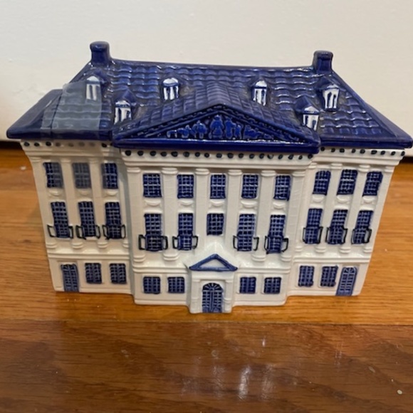Exclusive-The Grand-Amsterdam - Picture 1 of 2